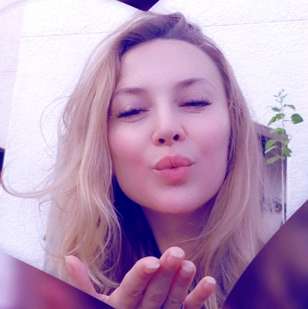 Meet your Posher, Malina